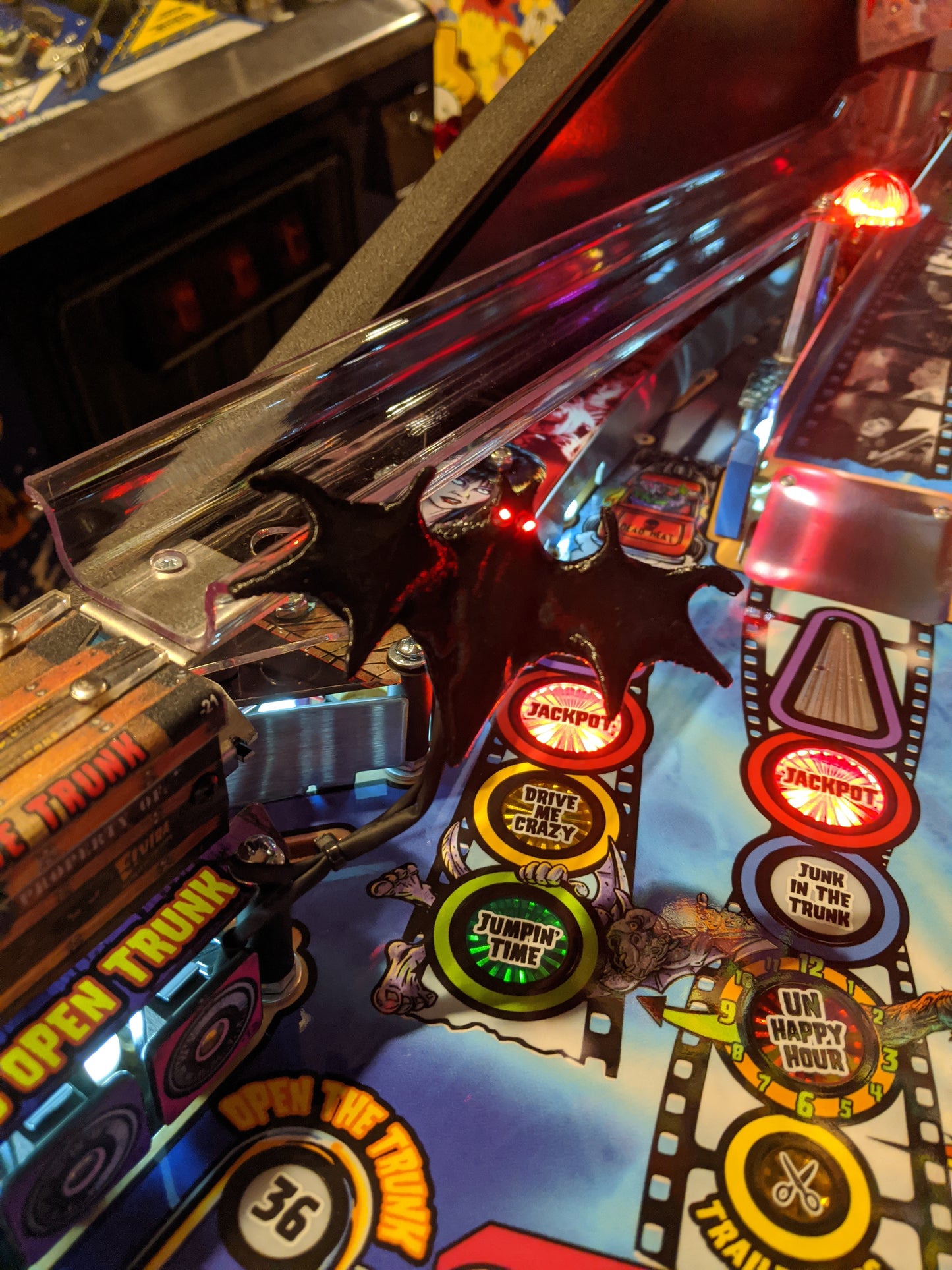 Elvira's House of Horrors Pinball Lighted Spooky Bat Mod
