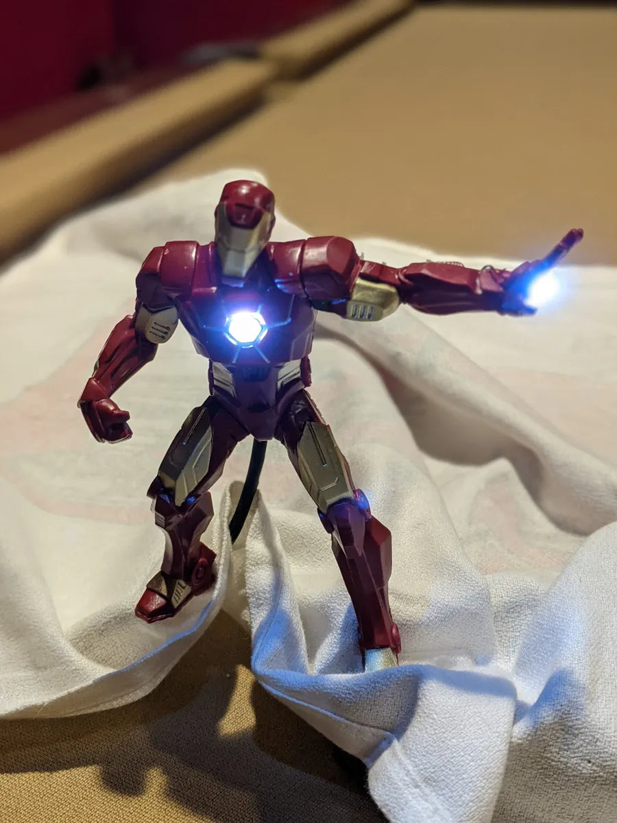 Iron Man Pinball Illuminated Iron Man mod