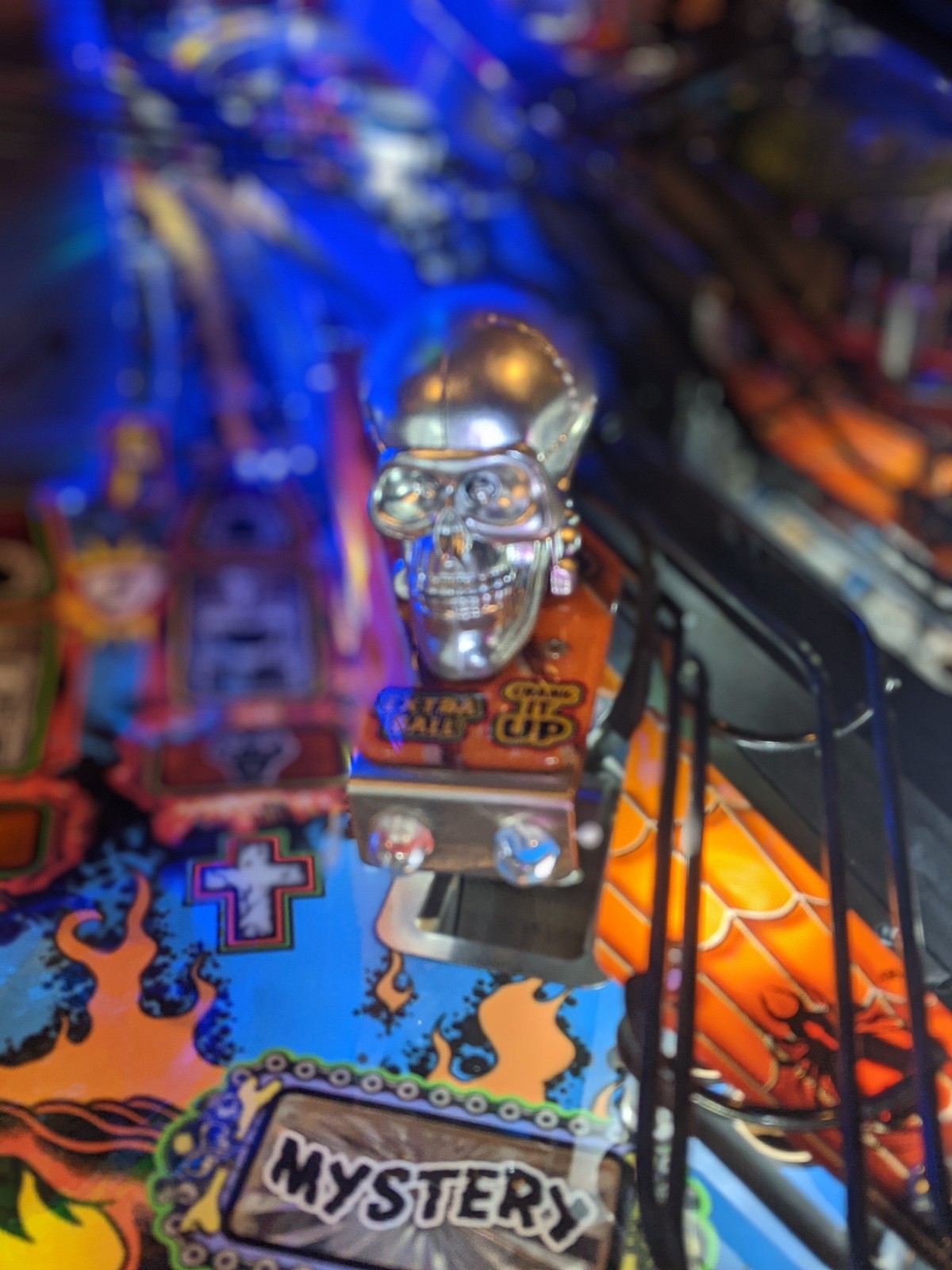 Metallica Pinball Interactive Illuminated Skull