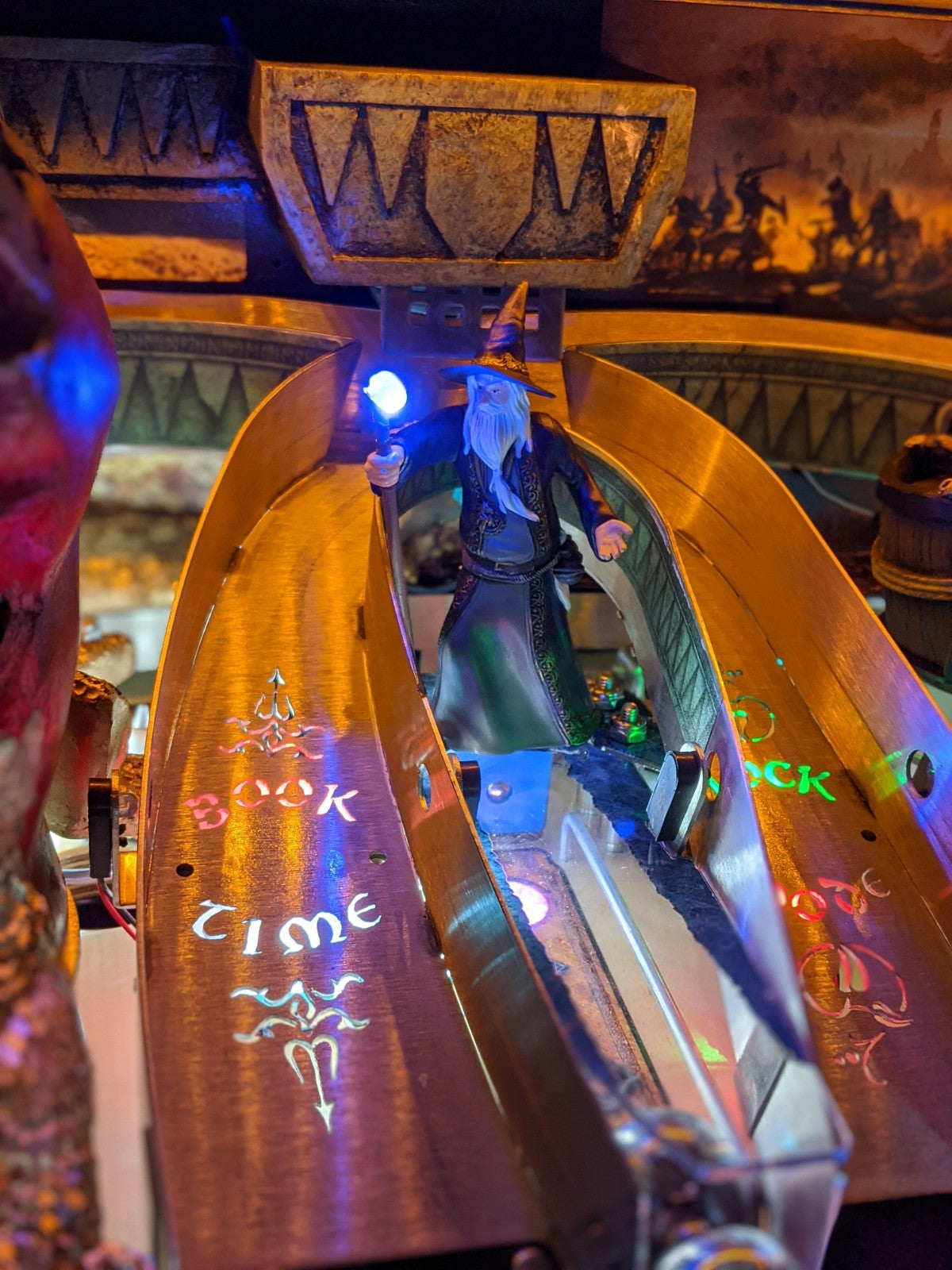 The Hobbit Pinball Illuminated Gandalf with Staff