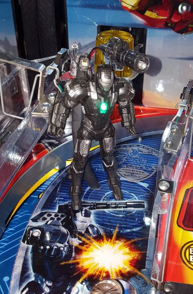 Iron Man Pinball Illuminated War Machine