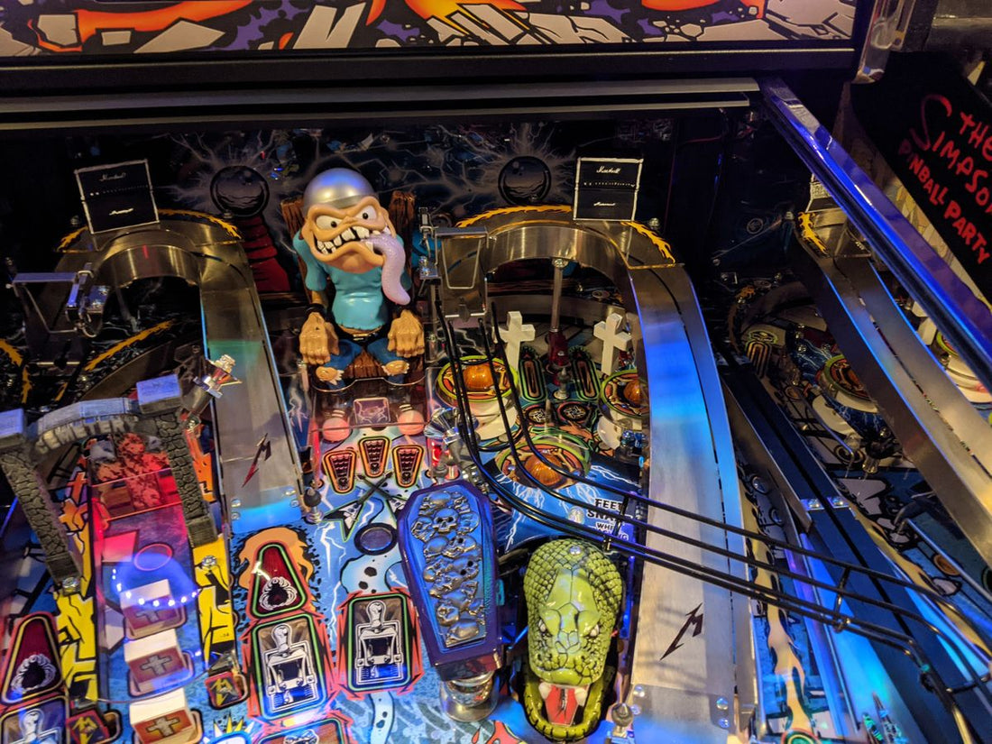 Metallica Pinball Interactive Cross Set – Lermods Pinball Machine Company